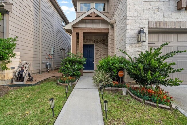Foto del edificio - 4025 Starbright St