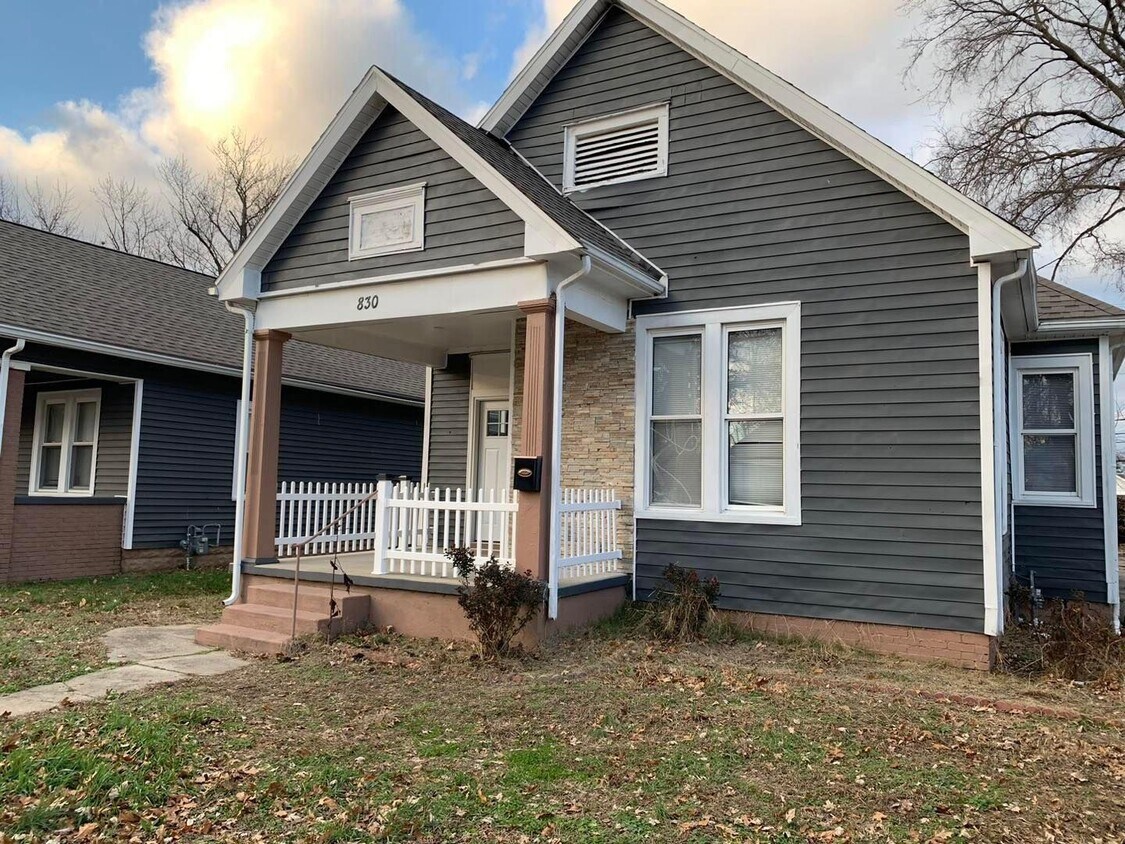 Primary Photo - 830 Jefferson Avenue, Evansville, Indiana ...