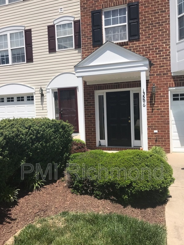Building Photo - 13506 Ridgemoor Dr