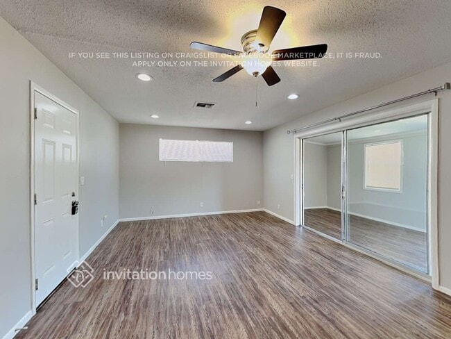 Foto del edificio - 3146 W Cactus Rd