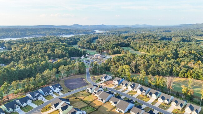 Building Photo - 173 Tillery Ln