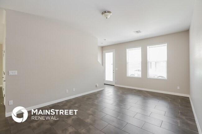 Foto del edificio - 2000 N 36th St