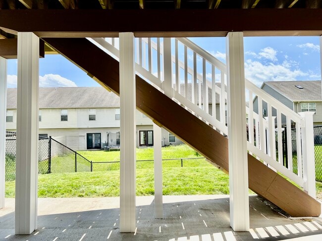 Building Photo - 229 Whitley
