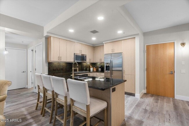 Foto del edificio - 7117 E Rancho Vista Dr