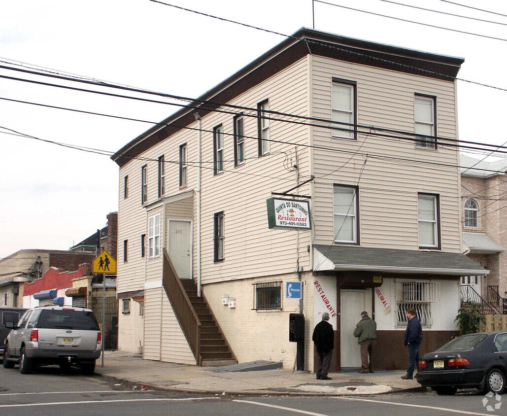 Building Photo - 59 Dawson St