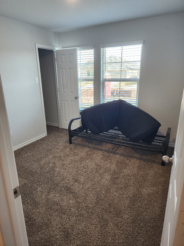 Foto del edificio - 1905 Rosson St