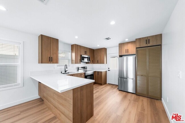 Foto del edificio - 1258 Mariposa St