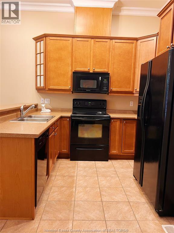 Building Photo - 916 Monmouth Rd