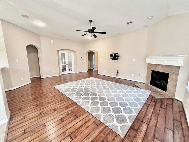 Building Photo - 3877 Enchanted Timbers Ln