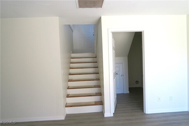 Foto del edificio - 2309 SE 5th Pl