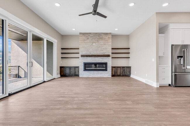 Building Photo - 11539 N Vantage Ln