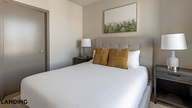 Foto del edificio - 1850 NW Front Ave