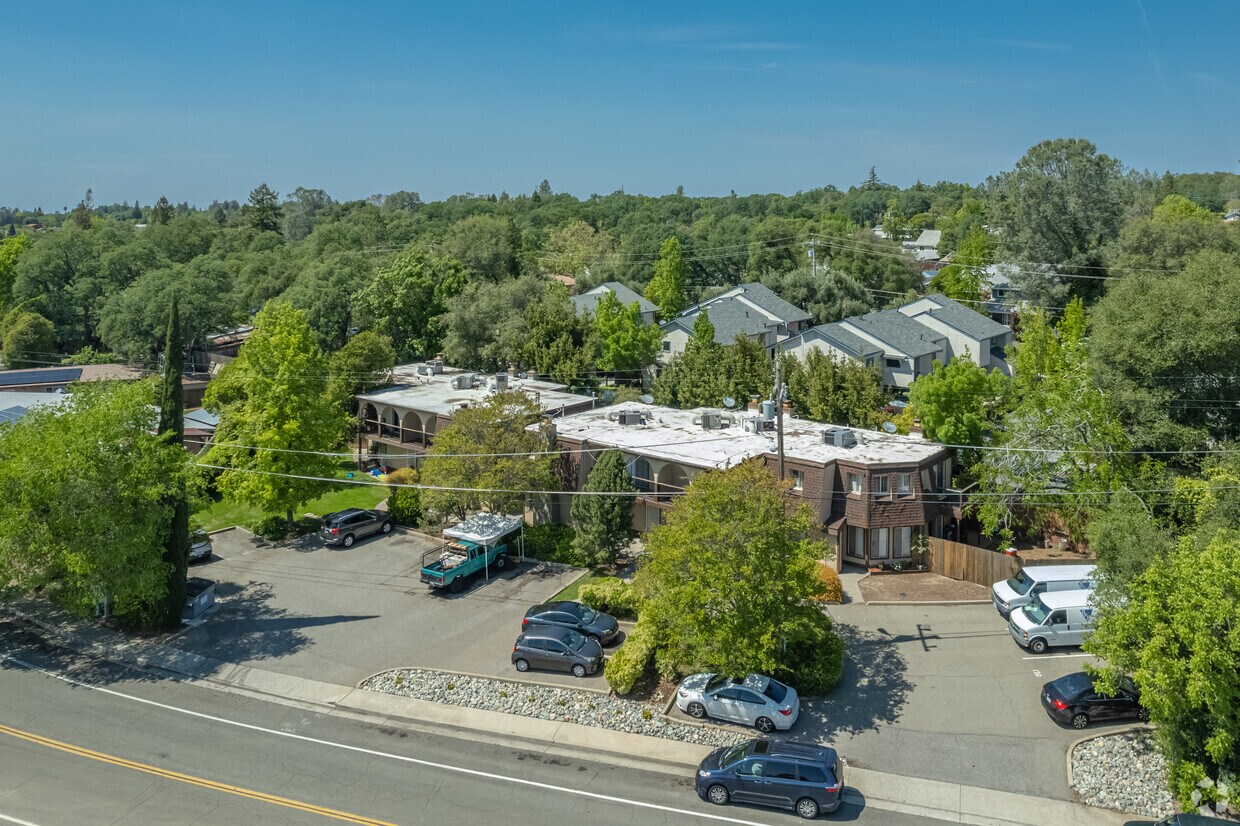 Aerial Photo - 130 Dolores Dr