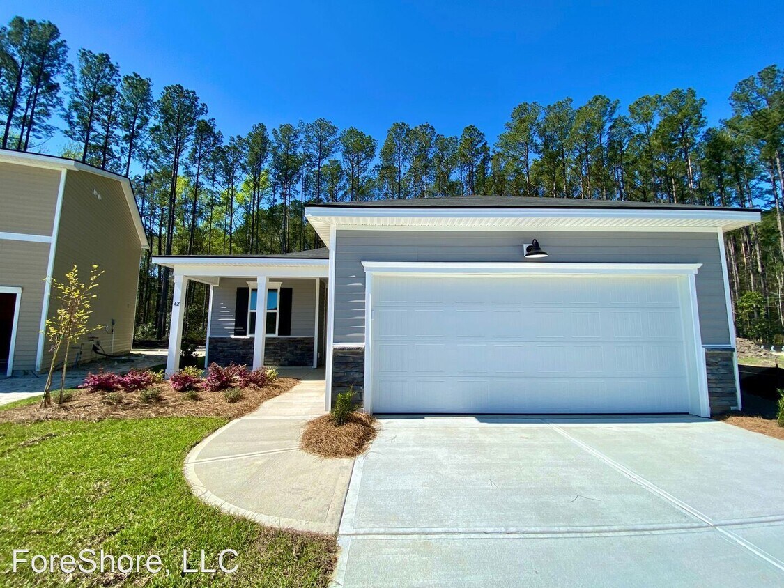 Primary Photo - 4 br, 2 bath House - 42 Wylie Court