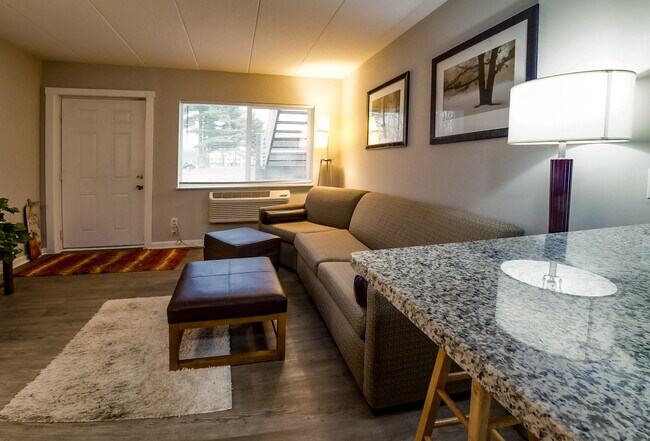 Foto del edificio - Cypress Park Apartments