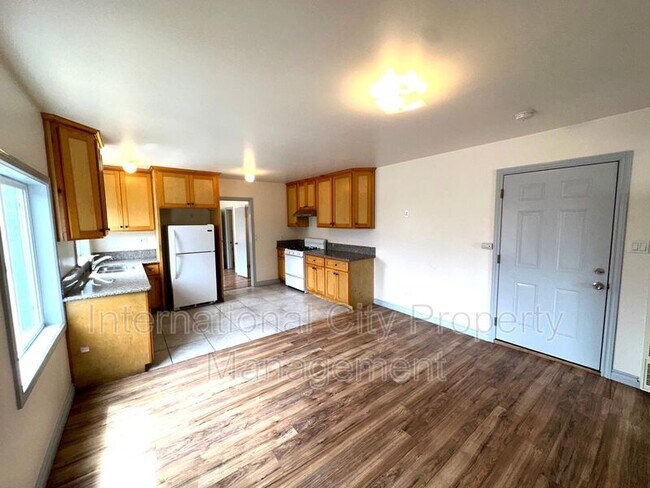 Foto del edificio - 424 W 108th St