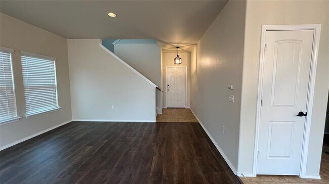Building Photo - 5813 Kleberg Trail