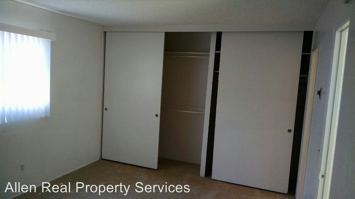 Foto del edificio - 1965 Hornblend St