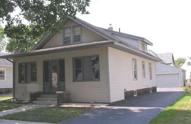 Building Photo - 306 S Louisiana Ave