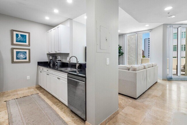 Foto del edificio - 255 Evernia St