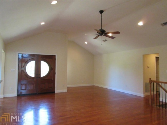 Building Photo - 5520 Willow Point Pkwy