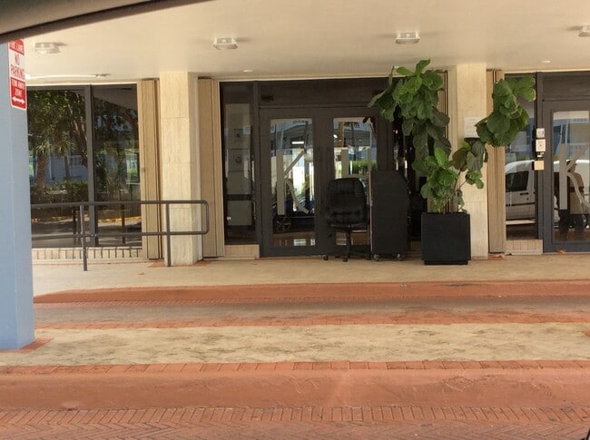 Building Photo - 1865 79th Street Cswy