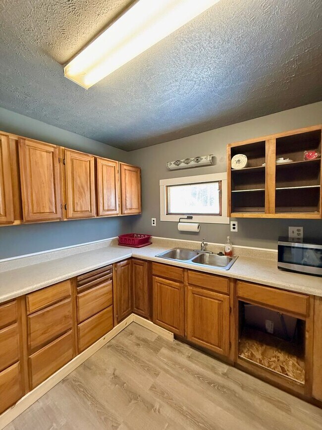 Foto del edificio - 34420 Thorpe Ct