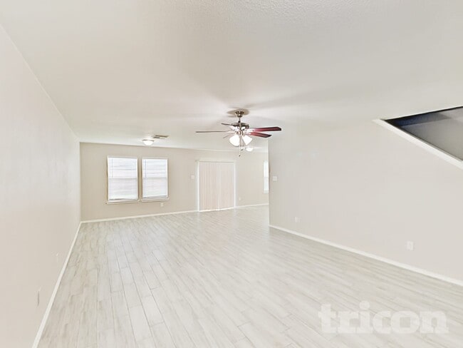 Foto del edificio - 12402 Grossmount Dr