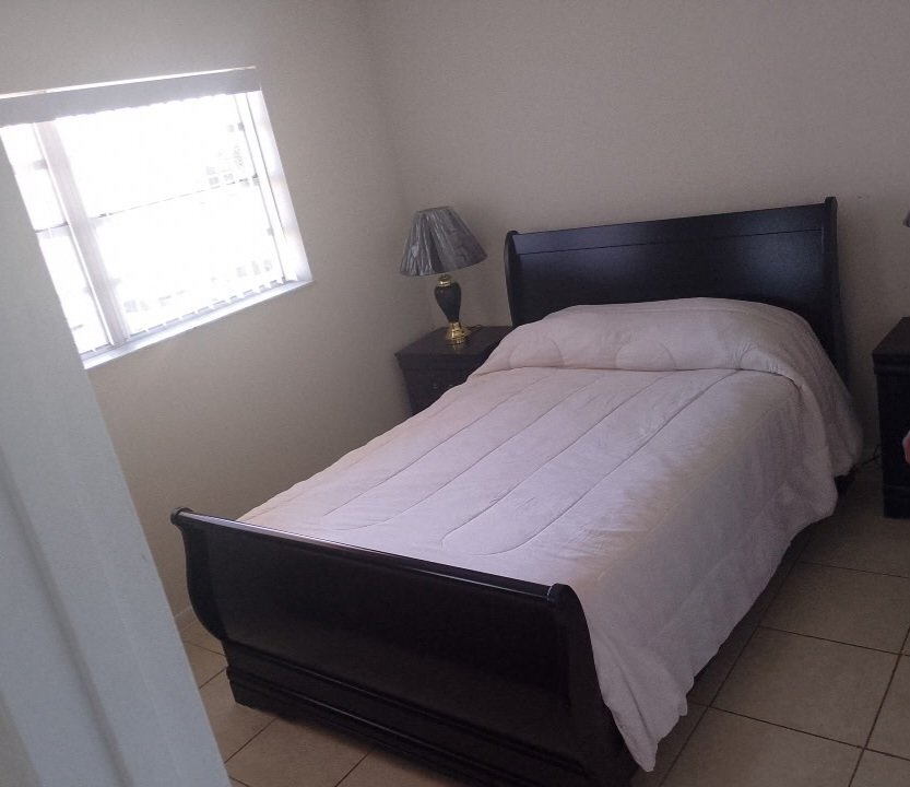 Foto del edificio - 605 Margate Ct