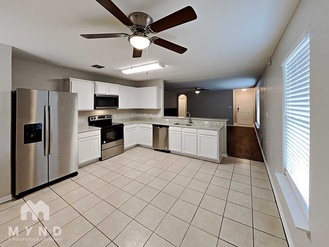 Building Photo - 5422 Chase Canyon