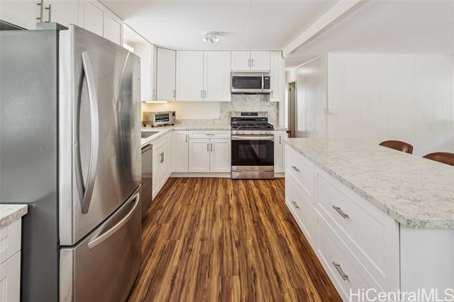 Building Photo - 6011 Kaniela Pl