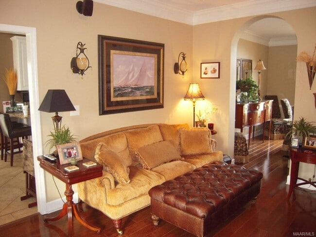 Building Photo - 8712 Sturbridge Dr