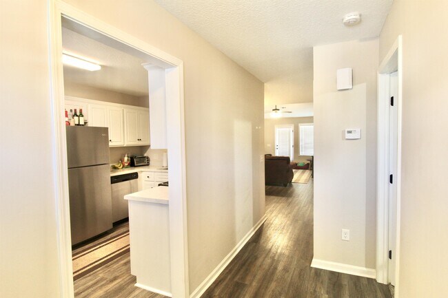 Building Photo - 426 Andover Dr