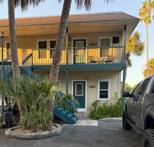 Building Photo - 30 SE Valare Ln