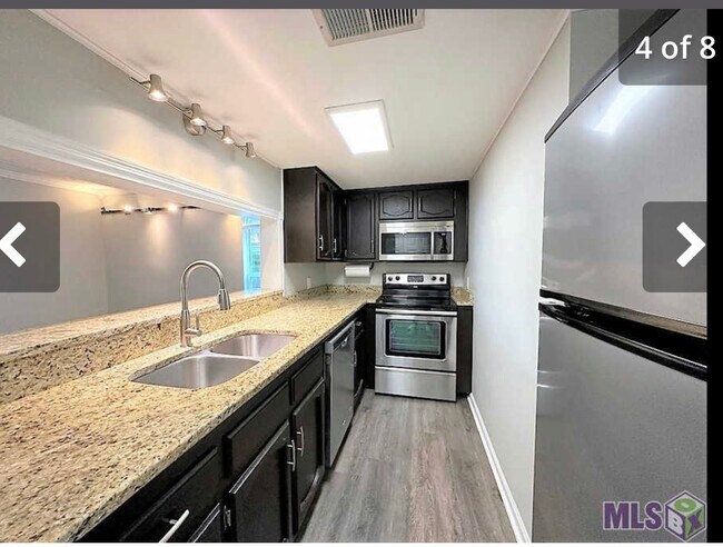 Foto del edificio - 3330 Willard St