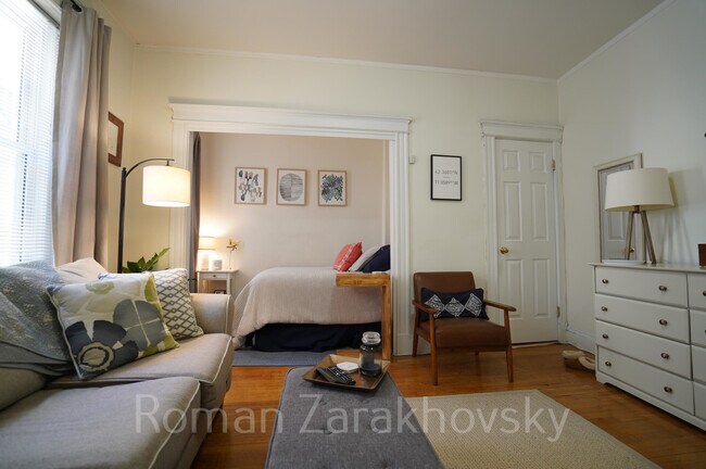 Foto del edificio - 42 Strathmore Rd