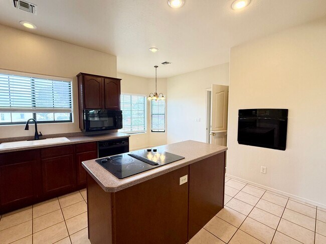 Foto del edificio - Nice home in Prescott Valley