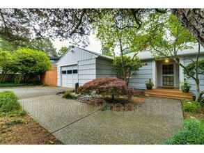 6470 SW Old Scholls Ferry Rd