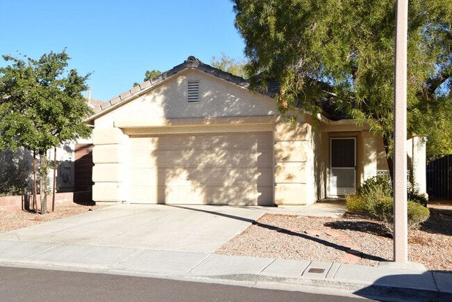 Building Photo - 3242 Velvet Rose St