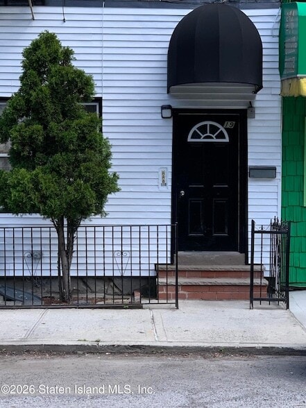 Photo - 19 Brook Street Unit 3