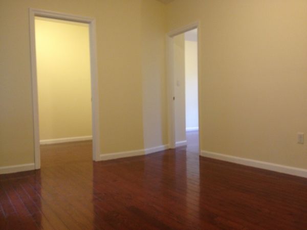 Primary Photo - 327 W 108th St