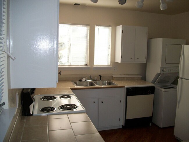 Foto del edificio - Seven Thirty, LLC (775)