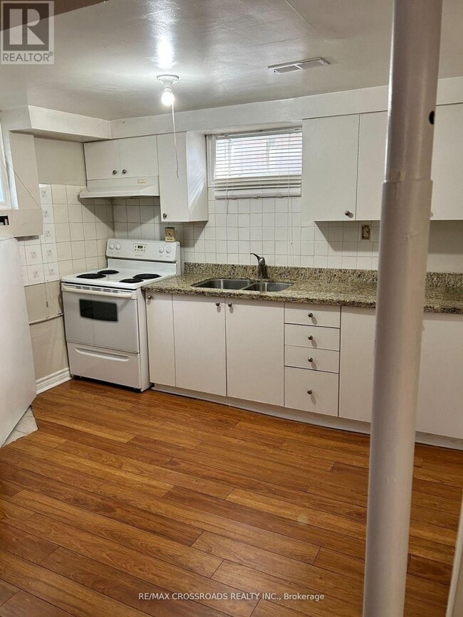 Building Photo - 466 Brimley Rd