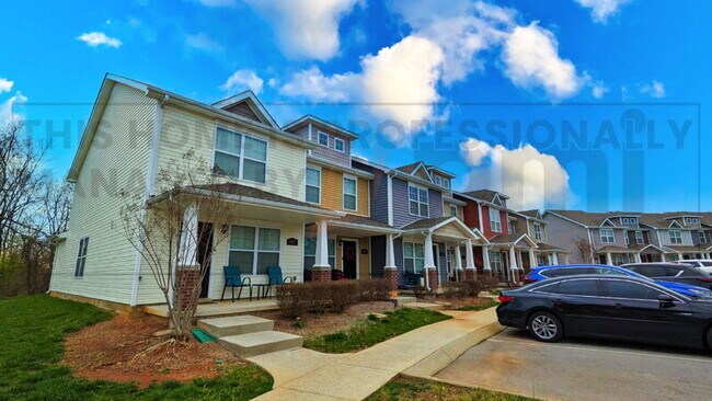 Foto del edificio - 375 Sam Houston Cir