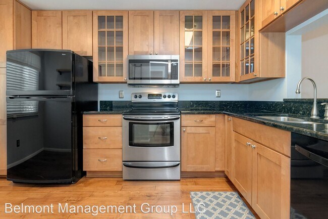Building Photo - 2 br, 2.5 bath House - 136 Sandlewood Trail