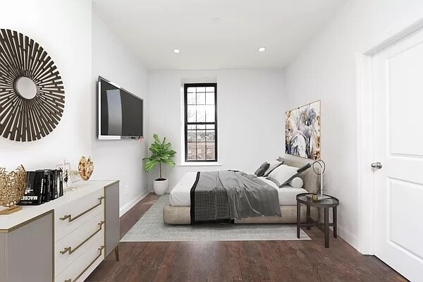 Foto del edificio - 703 Greene Ave