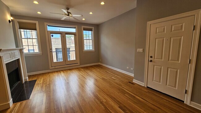 Foto del edificio - 509 N Hartland Ct