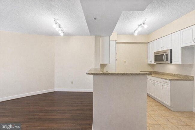 Foto del edificio - 555 Massachusetts Ave NW