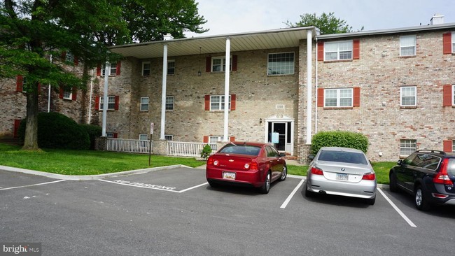 Building Photo - 12010 Tarragon Rd