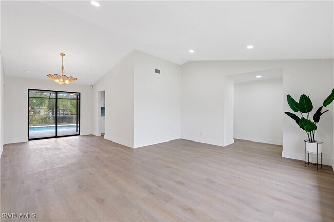 Building Photo - 4742 25th Ave SW